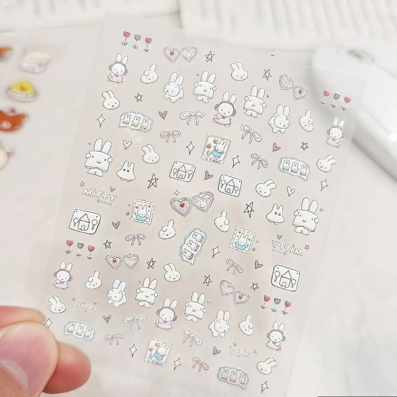 ミッフィー漫画ネイルステッカーアニメウサギ防水三次元エンボス - Nail Art Fake のレビューと価格
