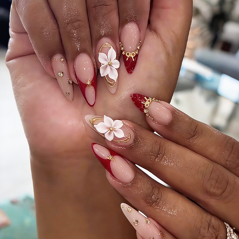 24枚入り完成品アーモンド型プレスオンネイルアート、再利用可 - Nail Art Fake のレビューと価格
