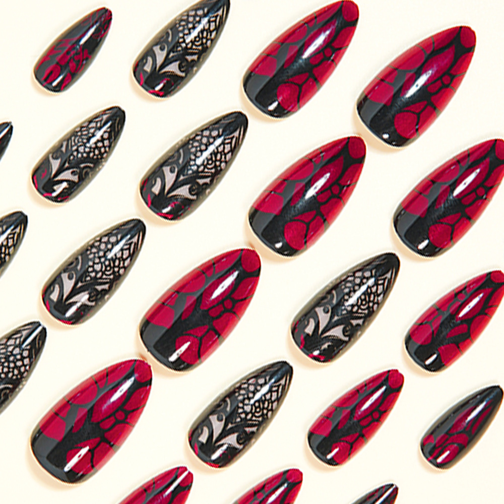 女性用ミディアムサイズのつけ爪、ダークレッドとブラックのフロ - Nail Art Fake のレビューと価格