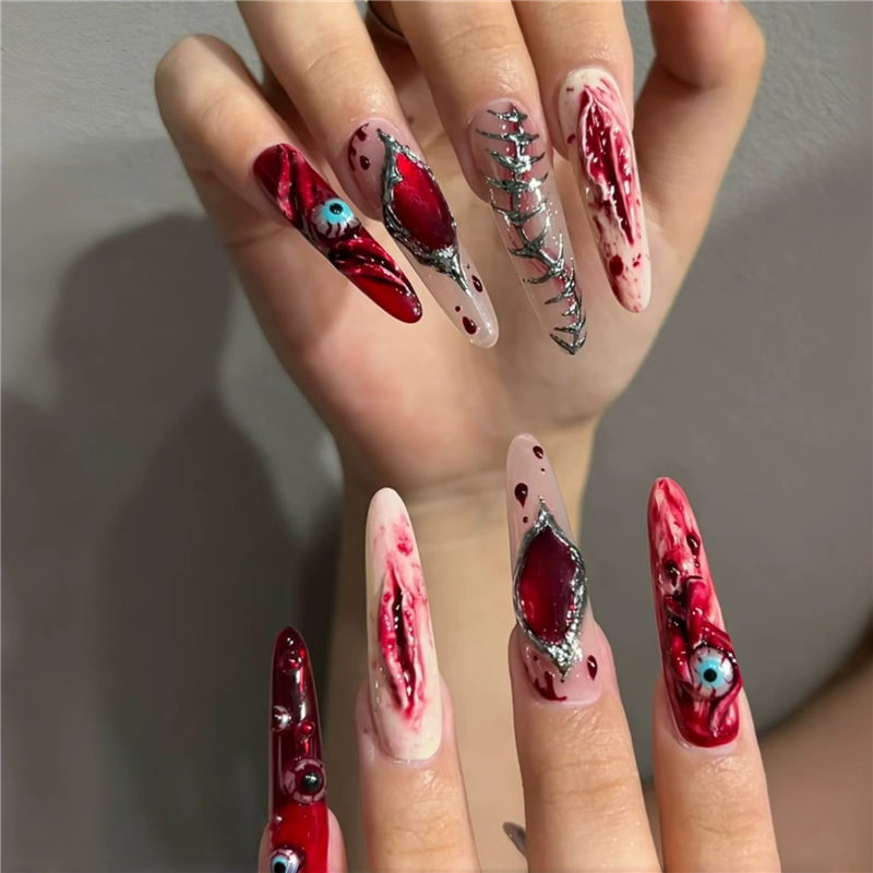 24個入り プレスオンネイル ハロウィン ヴァンパイアの爪  - Nail Art Vampire のレビューと価格